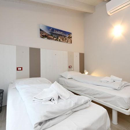 Gardaliva 2 Villa Manerba del Garda Ngoại thất bức ảnh