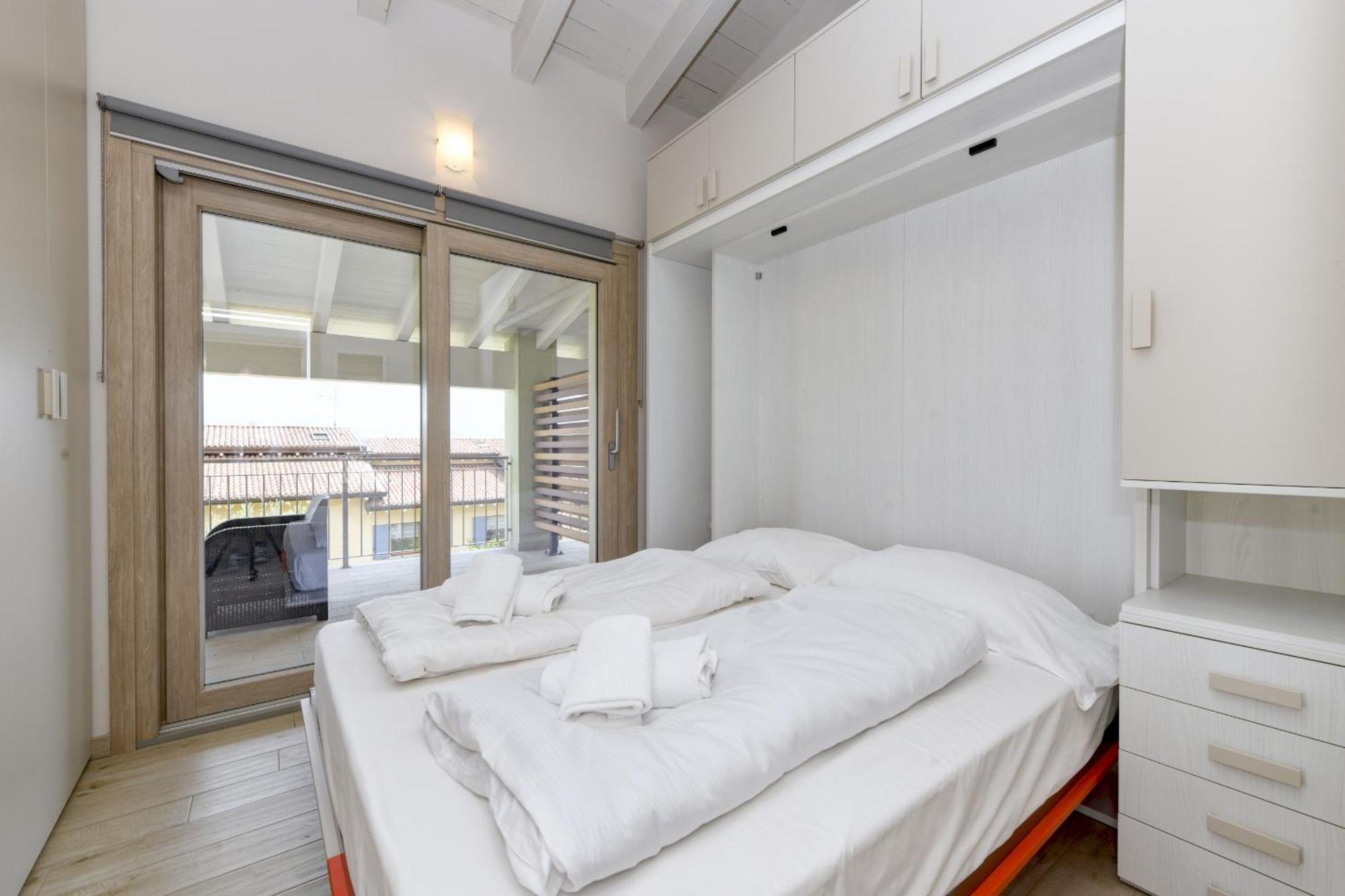 Gardaliva 2 Villa Manerba del Garda Ngoại thất bức ảnh