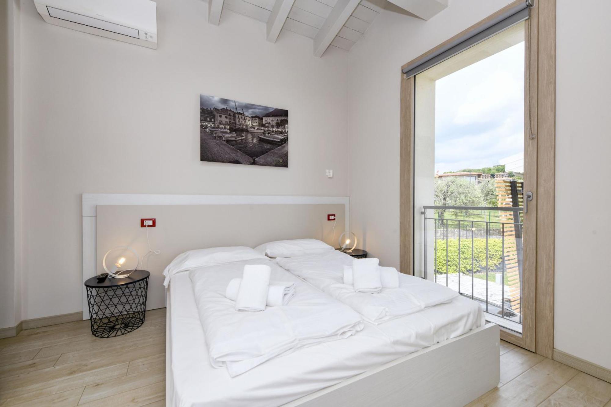Gardaliva 2 Villa Manerba del Garda Ngoại thất bức ảnh