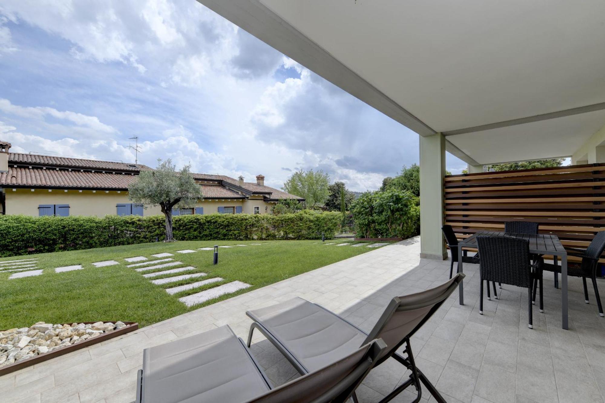 Gardaliva 2 Villa Manerba del Garda Ngoại thất bức ảnh
